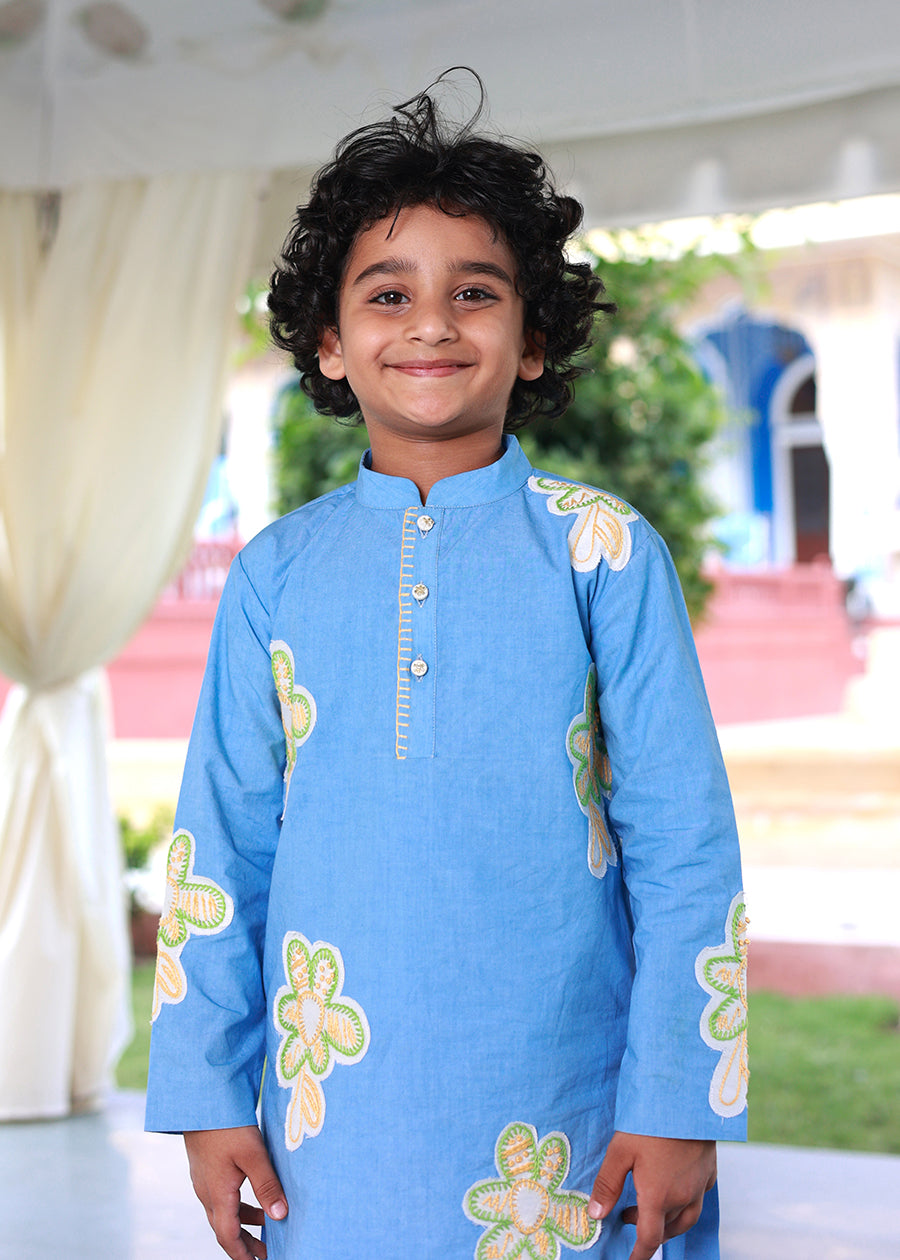 BLOSSOM & LIGHT KURTA & PYJAMA