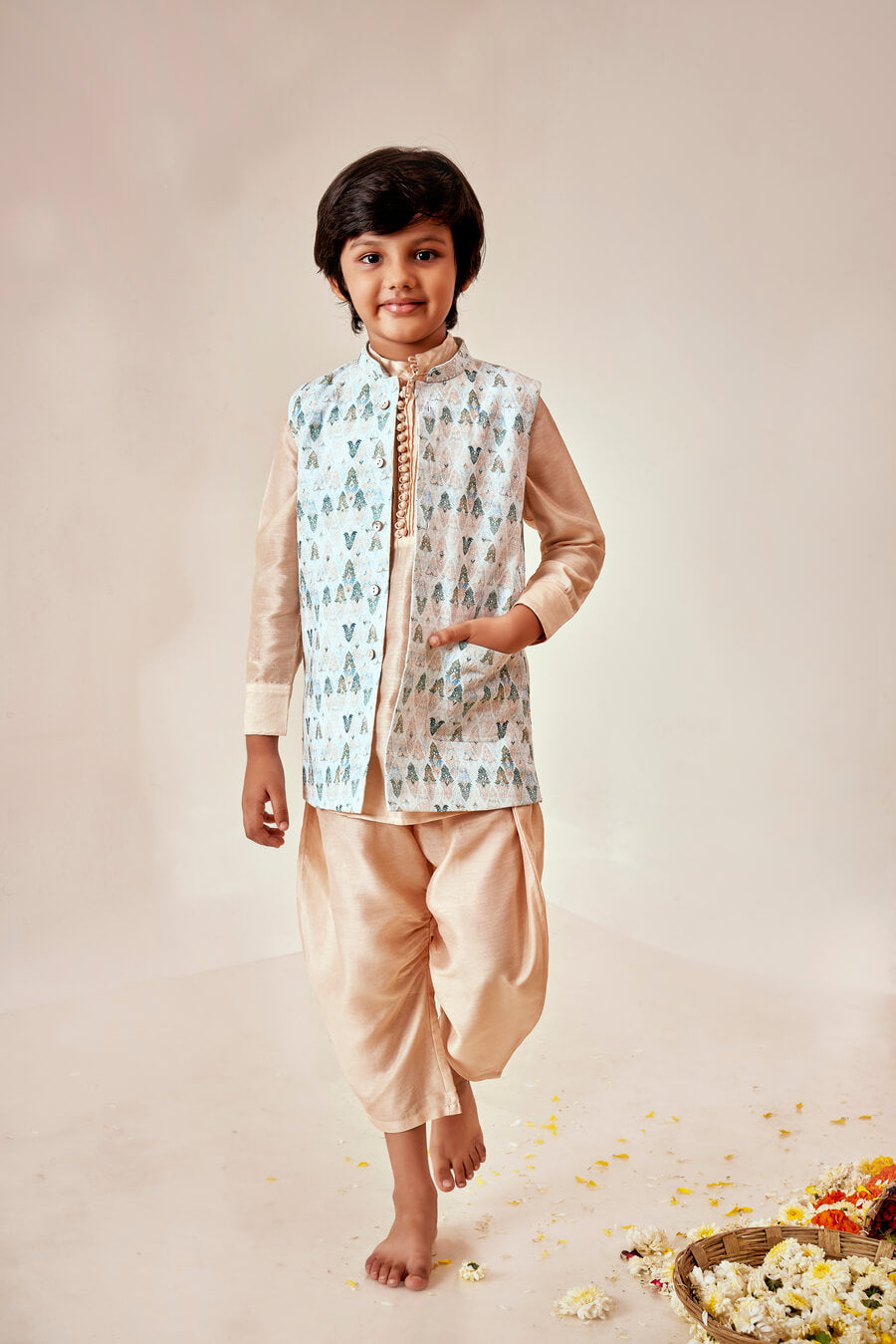 PINTUCKS KURTA AND PAITHANI PYJAMA WITH DAIMOND BANDI