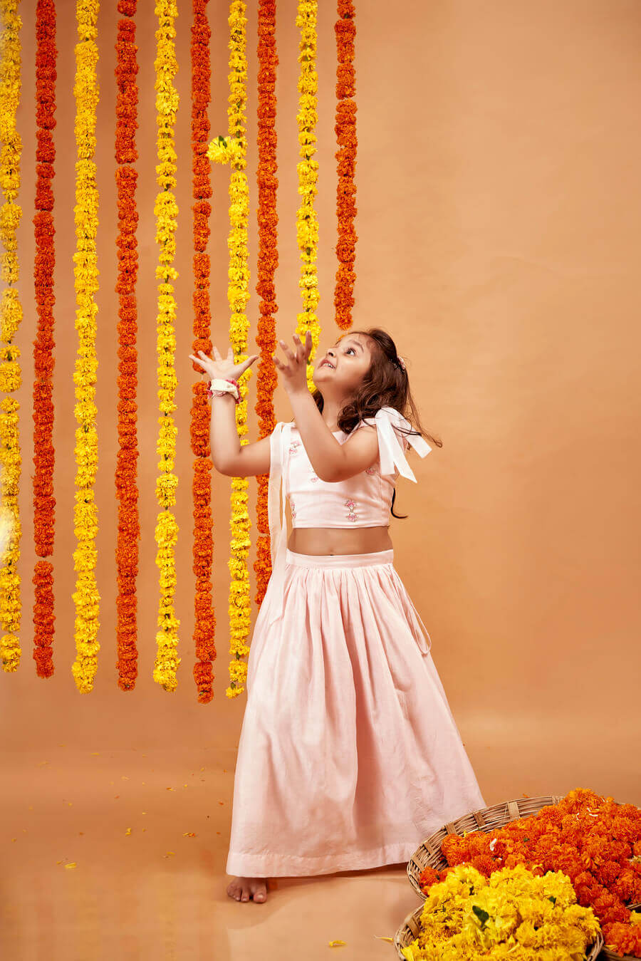FLOWER POWER GHAGRA SET